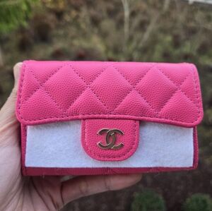 NWT Chanel Caviar Card case
